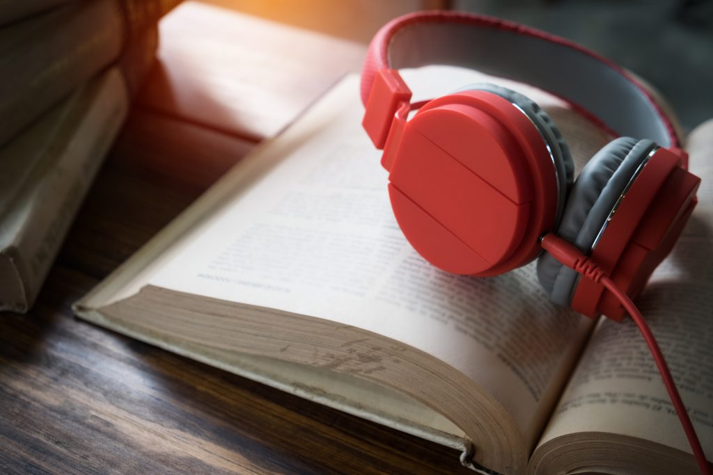 estudar por audio